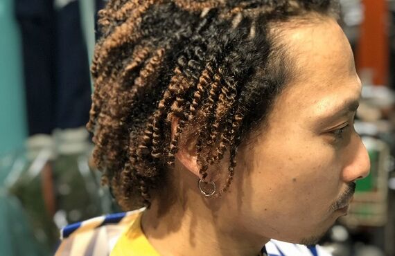 アフロヘアーにしてみたいとお考えならしっかりと対応します | 和歌山市で個性を引き出すモスラ理髪店
